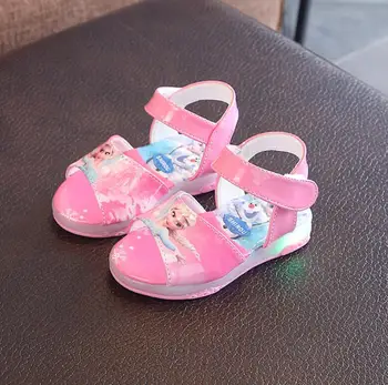 

Summer children's Elsa LED light children's sandals girls sandal beach shoes color hollow non-slip breathable shoes