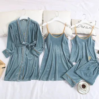 

Women's Gold Velvet 4 Pieces Pajamas Set Winter Warm elegant Pajamas Home Service Embroidery Sexy Sleepwear Female Home Clothes