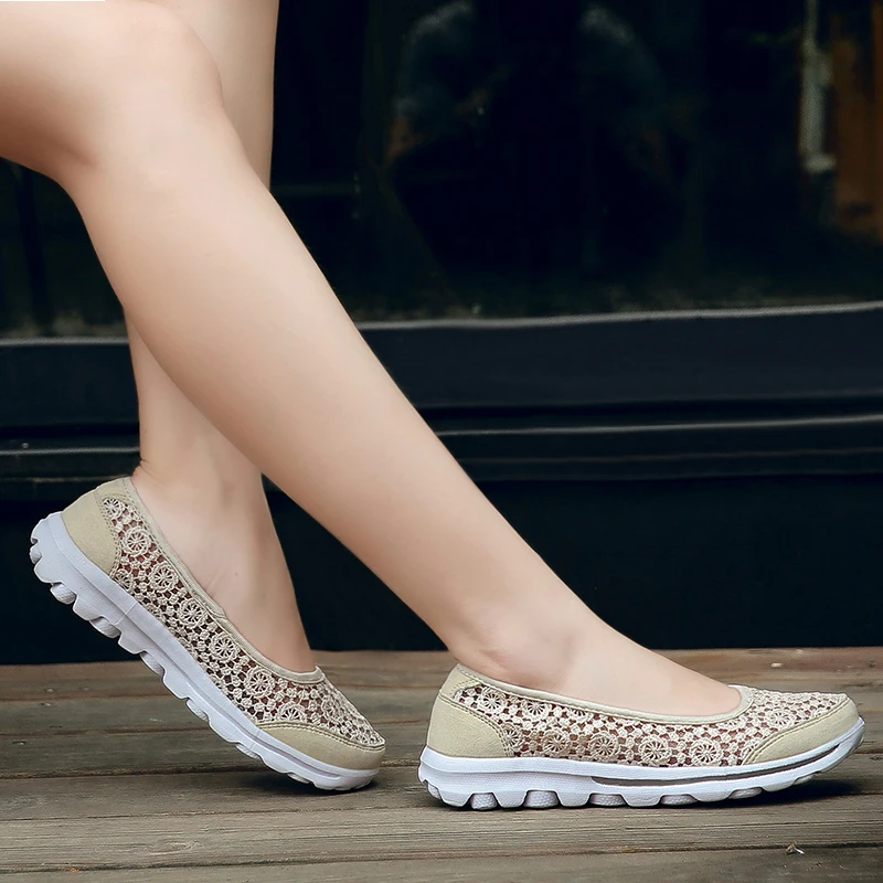 

Women Sneakers Platform Casual Shoes Woman Flats Slip on Lace Loafers Ladies Black Gray Red Plus Size 40 41 42