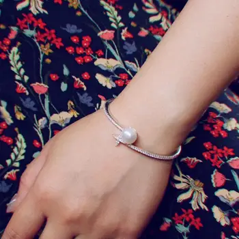 

Crystal Pearl Bangle 925 Ag Diamond Original Brand Collection Runway Designer Bracelet Fashion Gift Girls Trendy European Bangle