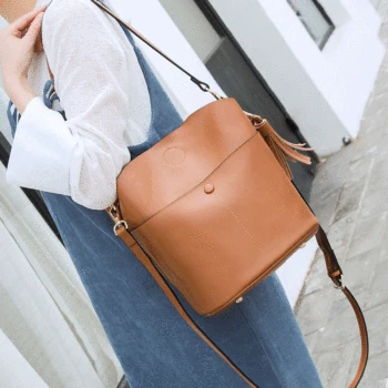 

2020 New Style Tassel Women's Leather Bags Fashion Korean Style Bucket Pouch Female Leather Single-Shoulder Crossbody Bag