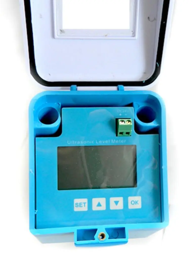 Ultrasonic Level Transmitter Liquid Oil Fuel Measuring 4-20mA Output Water Tank