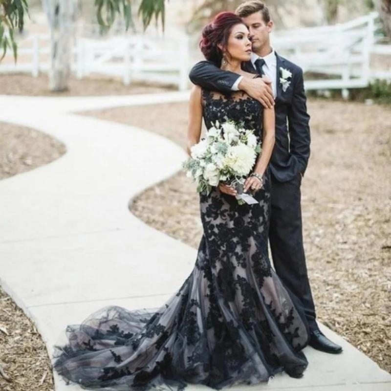 Vintage-Black-Wedding-Dresses-Crew-Neckline-Sleeveless-Bridal-Gowns-Engagement-Dress-2019-Custom-Made-Lace-Applique