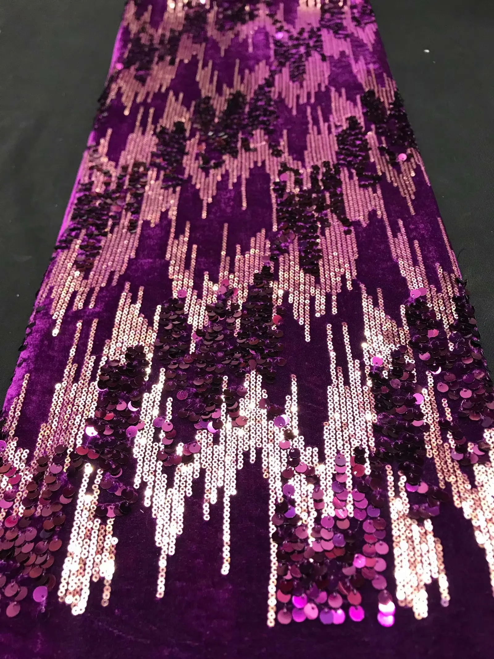 Золотистая фиолетовая кружевная ткань с блестками бархат высококачественный