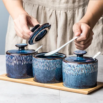 

255ml Retro Hand-painted Starry Sky Ceramic Spice Jar with Lid and Spoon Spice Container Seasoning Box Kitchen Utensils H056