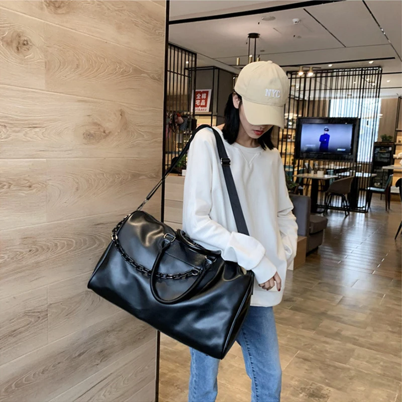 

Men Sport Gym Bag Women Fitness Pu Leather Handbag Large Travel Gym Bag 2020 Black Blue Pu Shoulder Bag Sac De Sport 2 Size