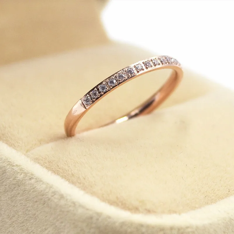 2583605845_599836858