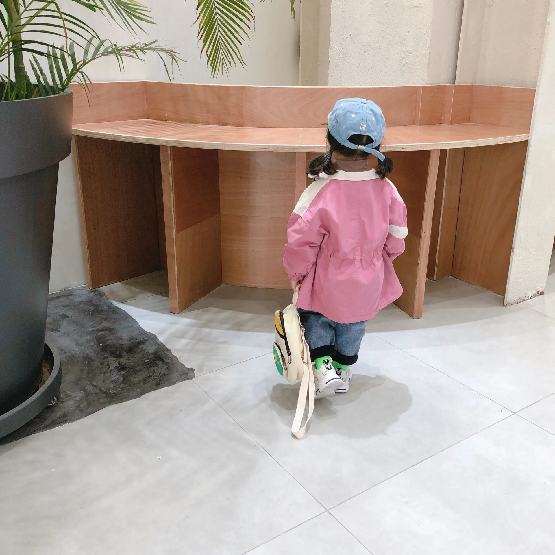 Winter New Kids Warm Clothes 1- 6 Yrs Older Baby Girl's Splice Plush Windwear Jacket Toddler Baby Thickened Padded Coat