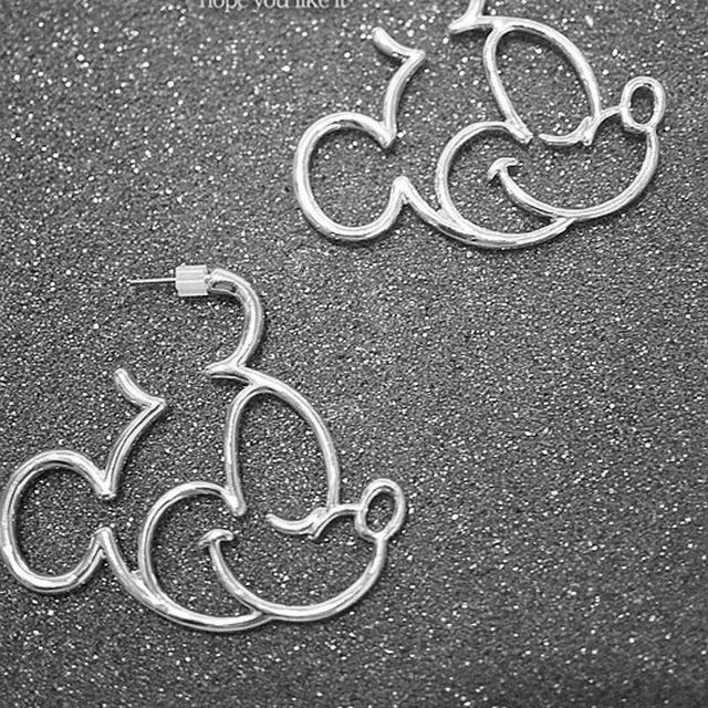 CHENGXUN Trendy Hollow Daisy Mickey Animal Earrings for Women Lovely Cartoon Hoop Earrings Fashion Party Jewelry Girl