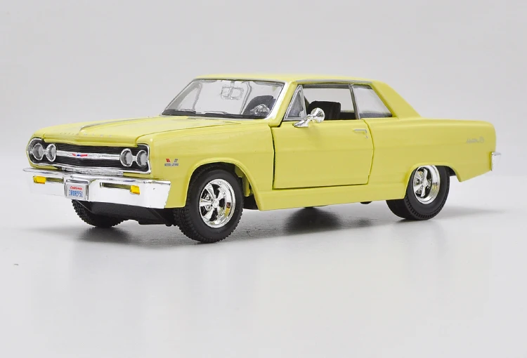 1/24 игрушка для мальчика литая модель автомобиля коллекционный автомобиль подарок для детей 1:24 статические автомобили-Chevrolet-malibu SS 1965