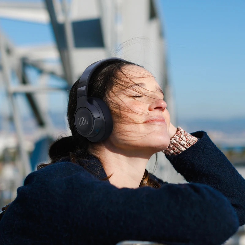 JBL TUNE 700BT Wireless Over Ear Headphones