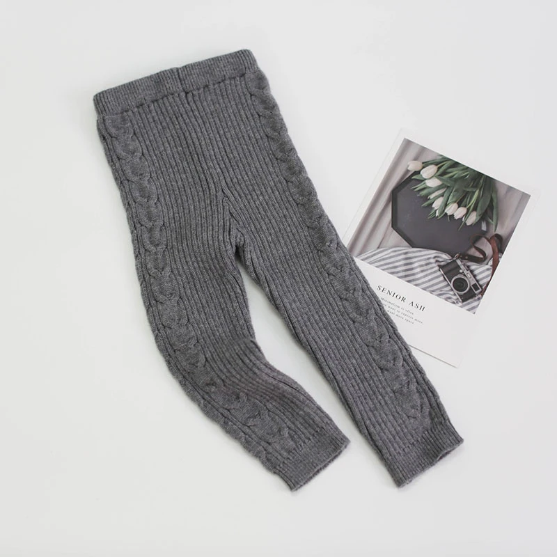 11865968313_1256229307