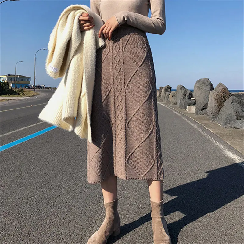 

Hzirip Korea Winter Retro Elastic Twisted Rhombic Slender High Waist Knitted Slim A-Line Long Skirt All Match High Quality Fresh