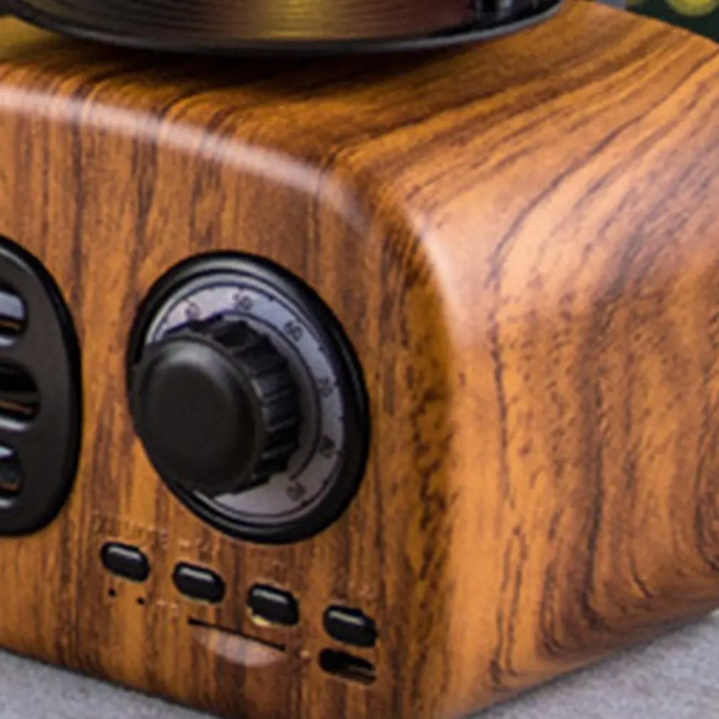 Retro Wireless Speaker Creative Gift Mini Outdoor Subwoofer Mobile Phone Radio Phonograph Card Audio
