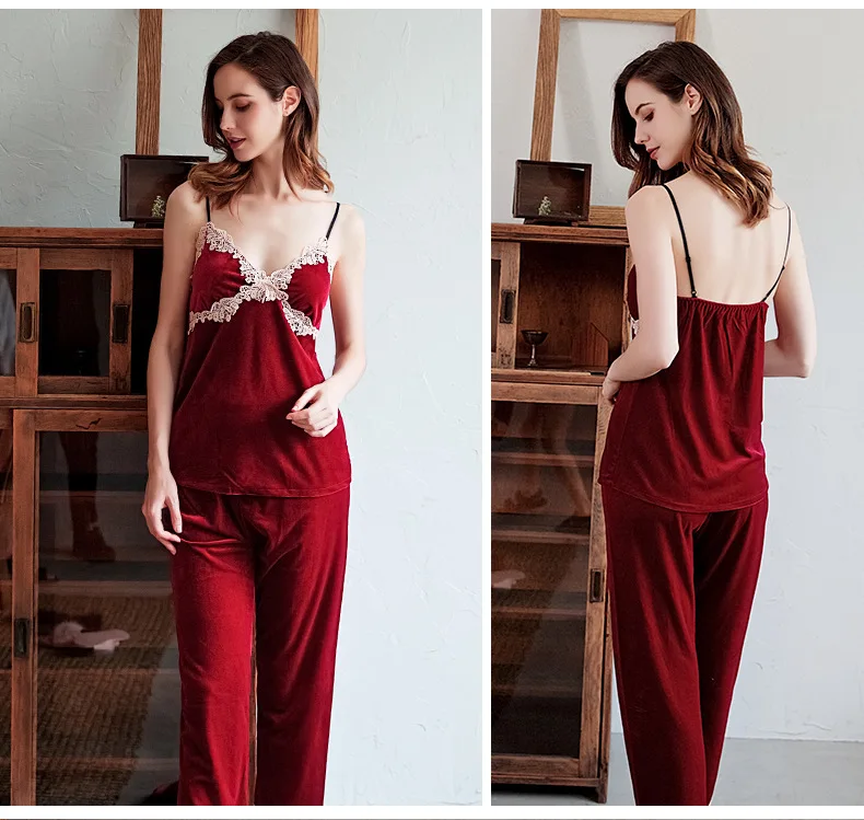 11991396483_1108131763