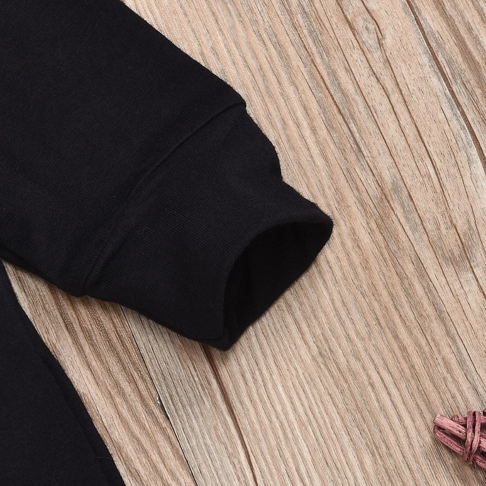 Хлопковый комбинезон для новорожденных мальчиков и девочек, спортивный Детский костюм с длинными рукавами и принтом черепа черного цвета