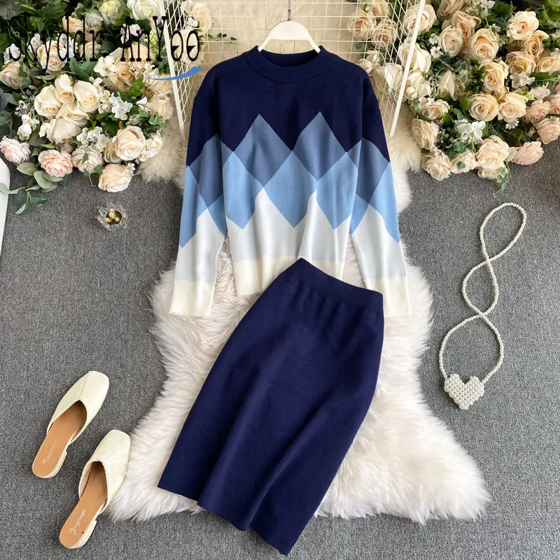 

2021 Vintage Women's Suit Knitted Two Piece Sets Geometric Pattern Sweaters+ High Waist Skirt And Top Set 2 piece Elegant Sets