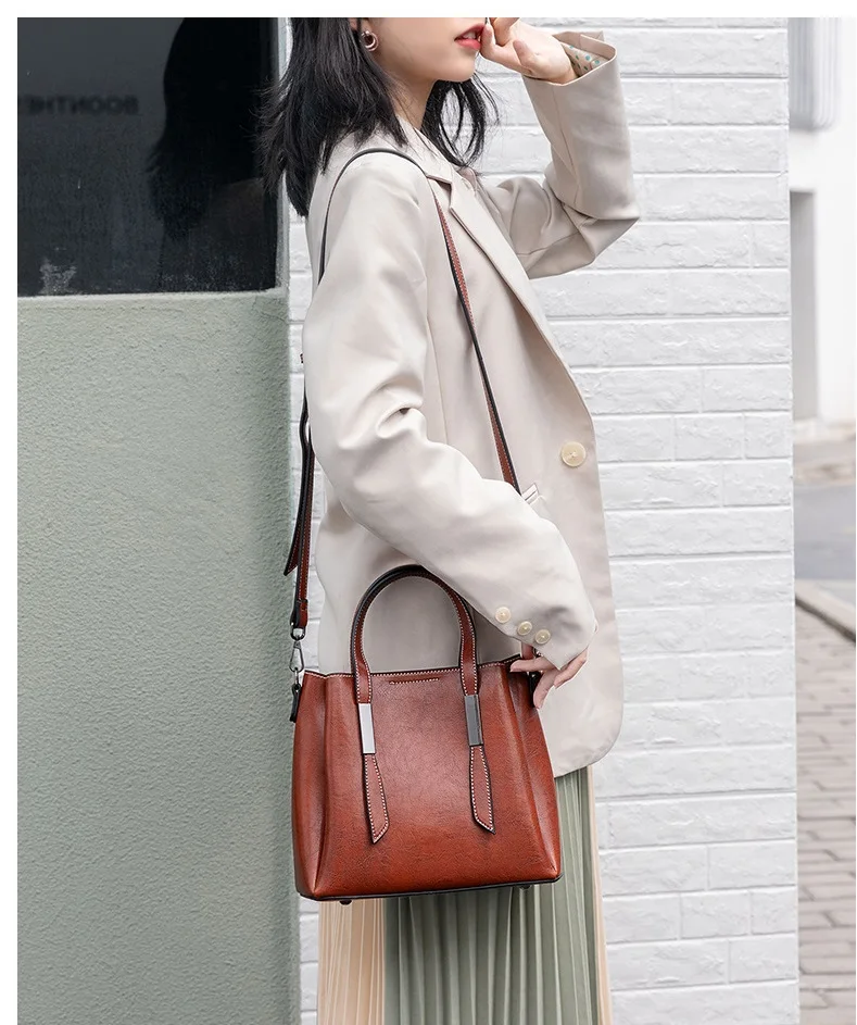 12589364821_423938254