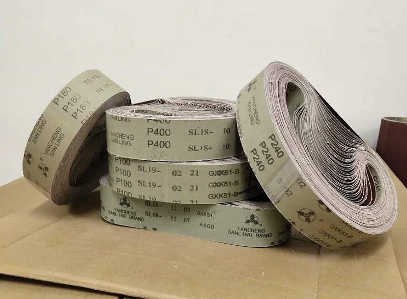 Абразивные шлифовальные ленты 710*50 мм A/O, P40 - P1000 для полировки дерева, мягкого металла, 10 шт. Абразивные шлифовальные ленты 710*50 мм A/O, P40 - P1000 для полировки дерева, мягкого металла, 10 шт.