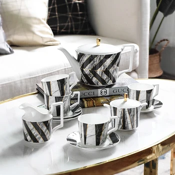 

4 People Coffee Set High-grade Bone China Tea Set Coffee Cup Set Coffee Pot Creamer Sugar Bowl Coffee Mug With Saucer Set