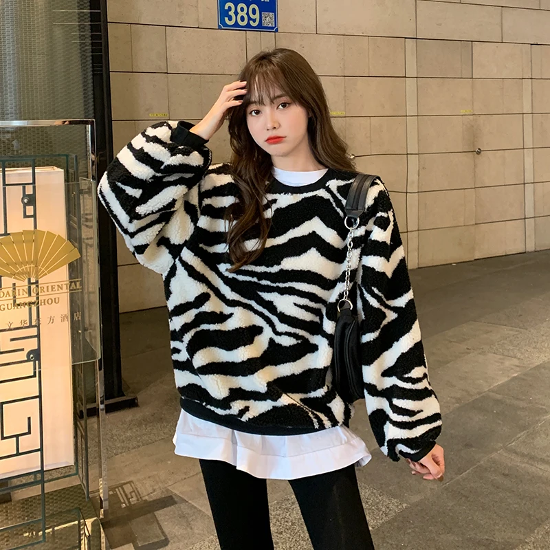 

New Winter Thick Warm Coat Cashmere Women Hoody Sweatshirt Zebra Pattern Black Pullover Casual Tops Lady Loose Harajuku Hoodie