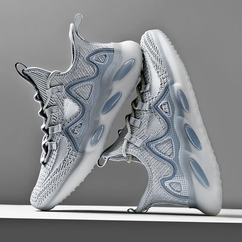 Мужские кроссовки со вставками из ПУ кожи на толстой подошве |