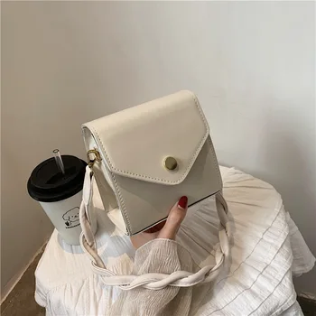 

Simple shoulder bag 2020 new trendy fashion texture messenger bag wild net red small square bag designer handbags high quality