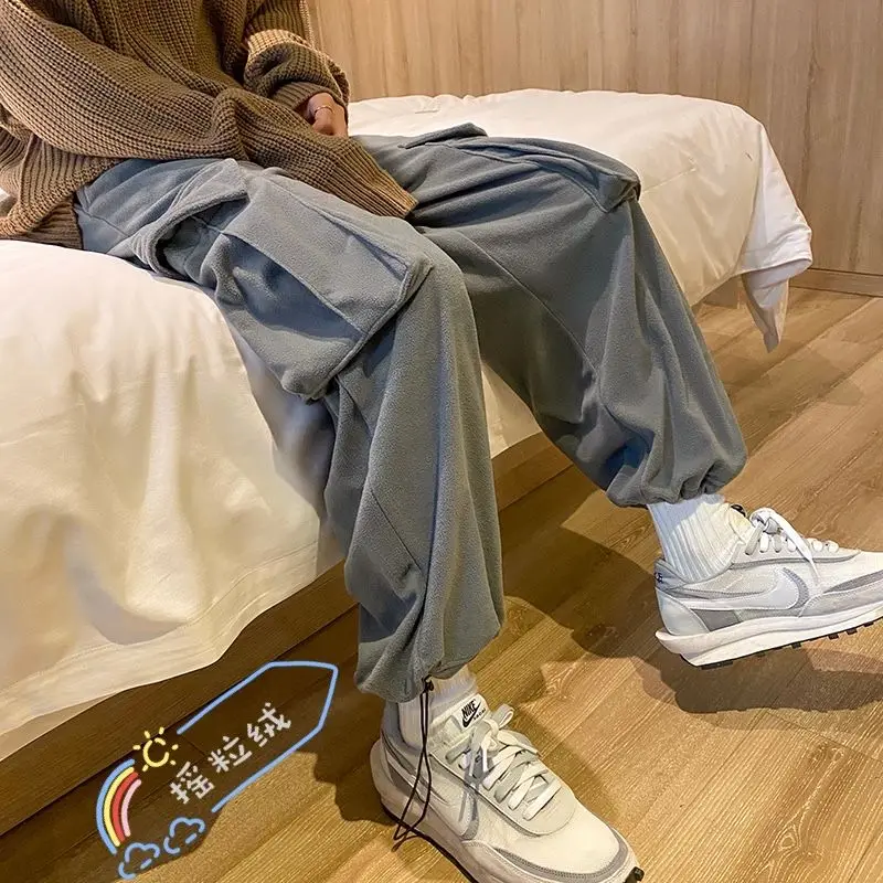 

Winter Thickened Fleece Pants Men's Warm Fashion Casual Cargo Pants Men Streetwear Wild Loose Hip-hop Straight-leg Pants Mens