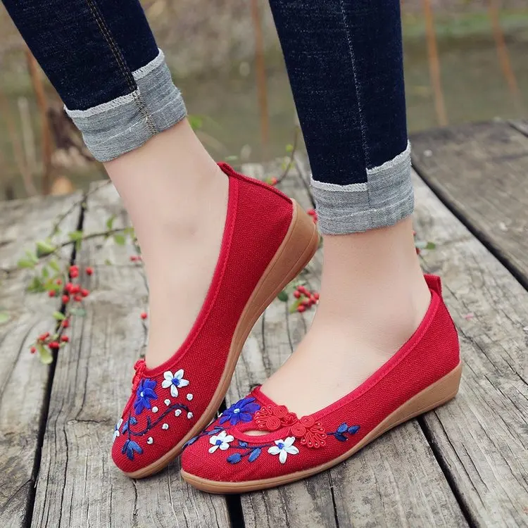 

2020 Spring New Style Middle-aged Mom Shoes Women's Ethnic-Style Square Dance Slanted Heel-Toe Casual WOMEN'S Shoes