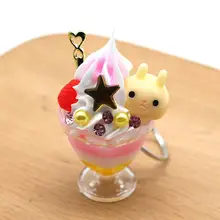 

Key Ring Holder Durable Portable Highly Simulated Mini Ice Cream Cupcake Shape Keychain for Backpacks Pendant Key Chain