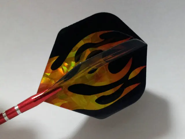 Красное пламя дартс спойлер светоотражающий лазер Дартс крыло Дартс Аксессуары 1,5 юаней/шт