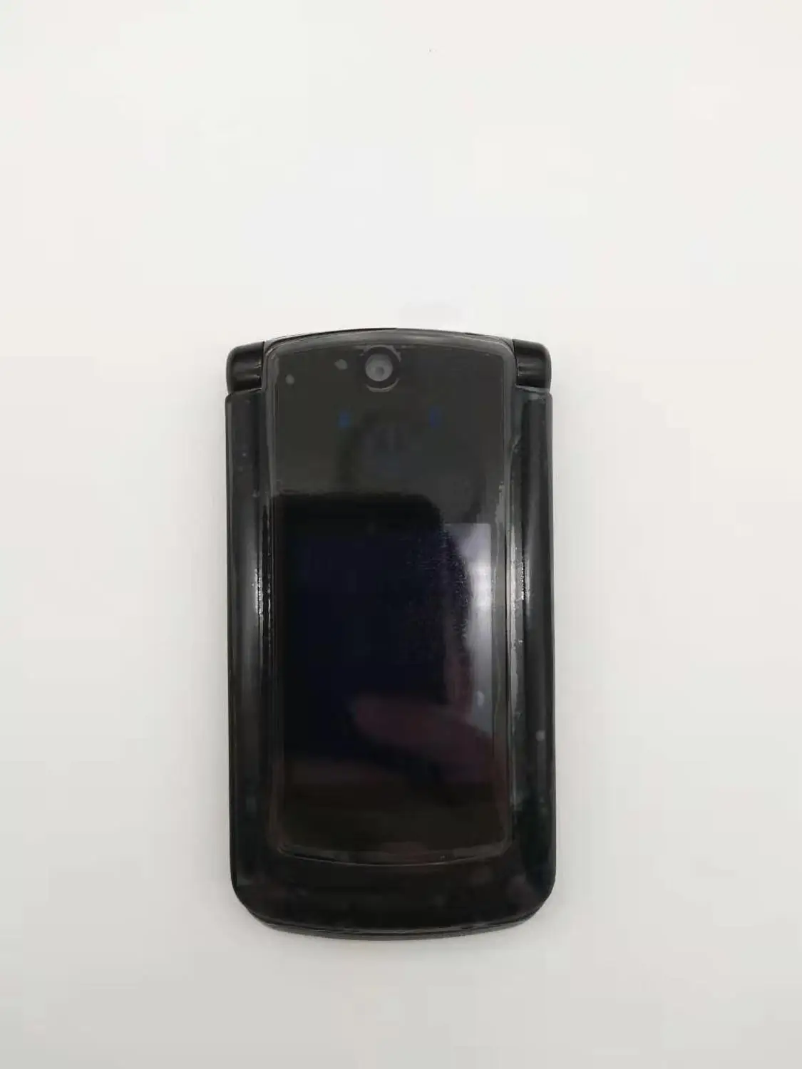 В запечатанной коробке ~ 100% оригинальный Motorola RAZR2 V9 мобильный телефон 2 дюйма 3G Гб