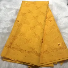Африканская швейцарская вуаль кружевная ткань высокого качества Лазерная резка кружевная ткань 3D цветочное кружево нигерийское кружево для леди свадебное платье 30