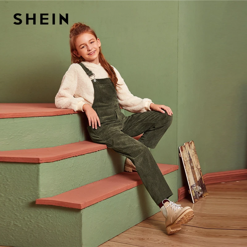 SHEIN/Детский комбинезон в армейском стиле зеленого цвета с карманами спереди; консервативный комбинезон для детей; коллекция года; Зимние Повседневные вельветовые комбинезоны без рукавов с прямыми штанинами