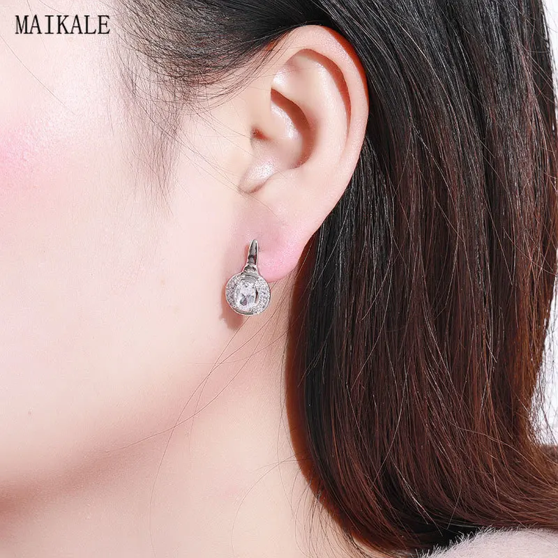 MAIKALE, модные маленькие серьги-гвоздики для женщин, кубический цирконий, круглые циркониевые серьги, клипса геометрической формы, корейские ювелирные изделия
