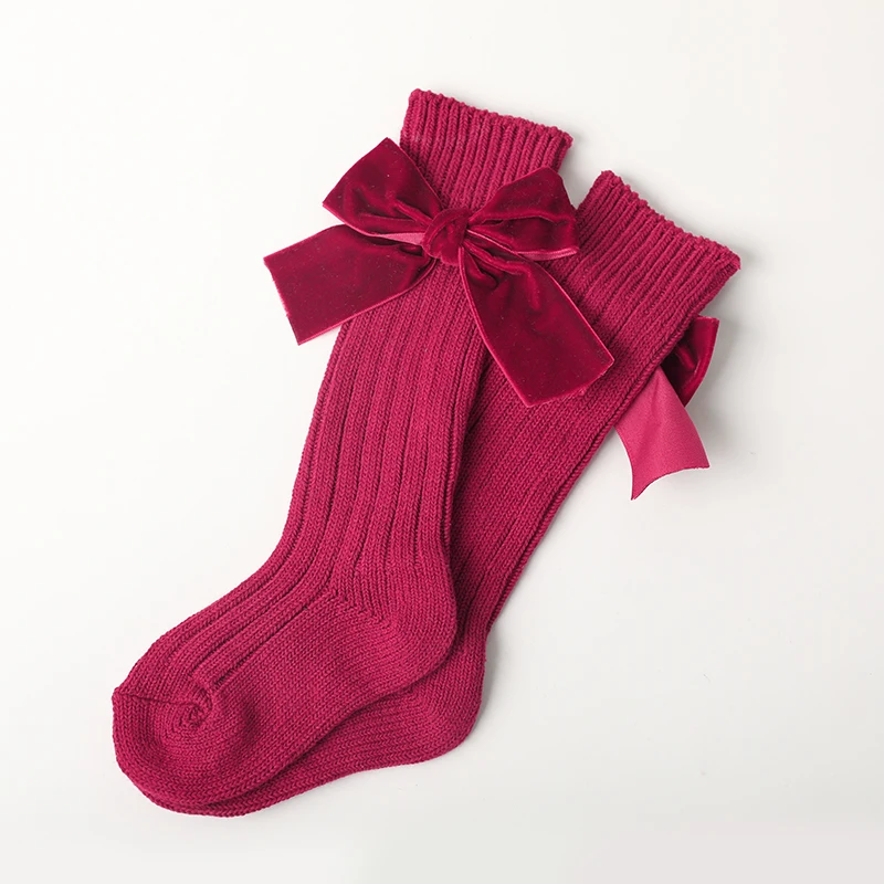 Носки для новорожденных девочек, длинные шелковые Гольфы с бантом, теплые вязаные вещи для зимы, мягкие хлопковые носки, детские длинные носки принцессы без пятки, От 0 до 3 лет - Цвет: Wine red