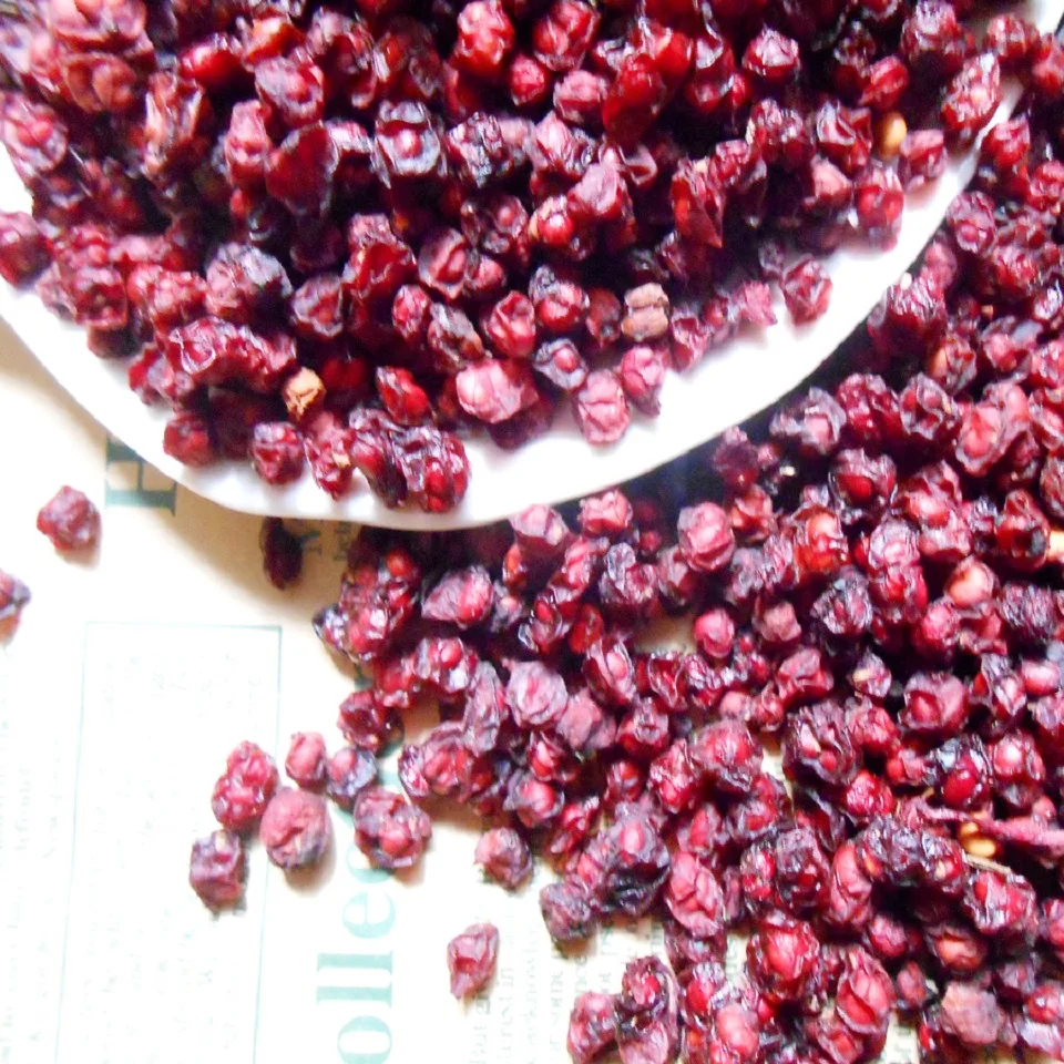 Органический сушеный чай Schisandra Chinensis Wu Wei Zi с пятью вкусовыми ягодными травами Wuweizi травяной чай для заботы о здоровье