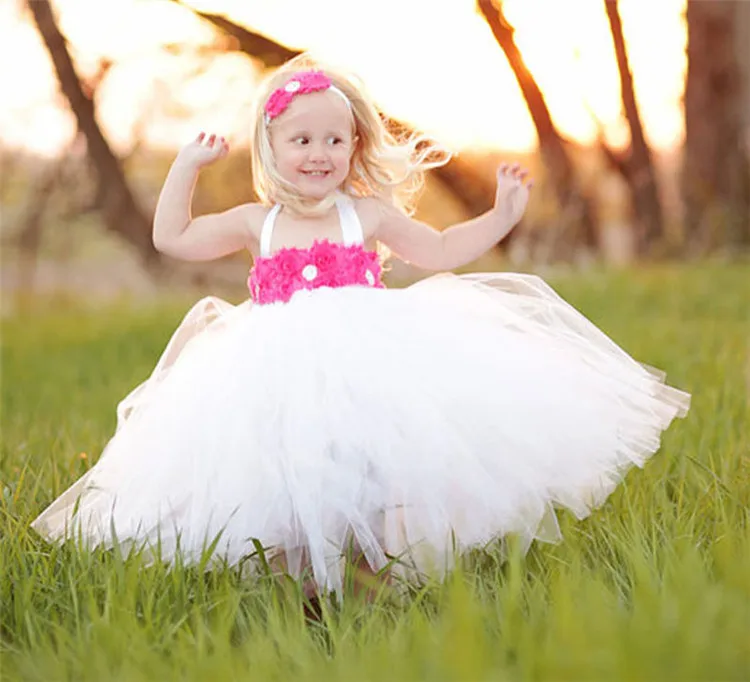

Cute Girls White Tutu Dress Kids Crochet Tulle Straps Dress Ball Gown with Shabby Flowers Children Wedding Party Costume Dresses