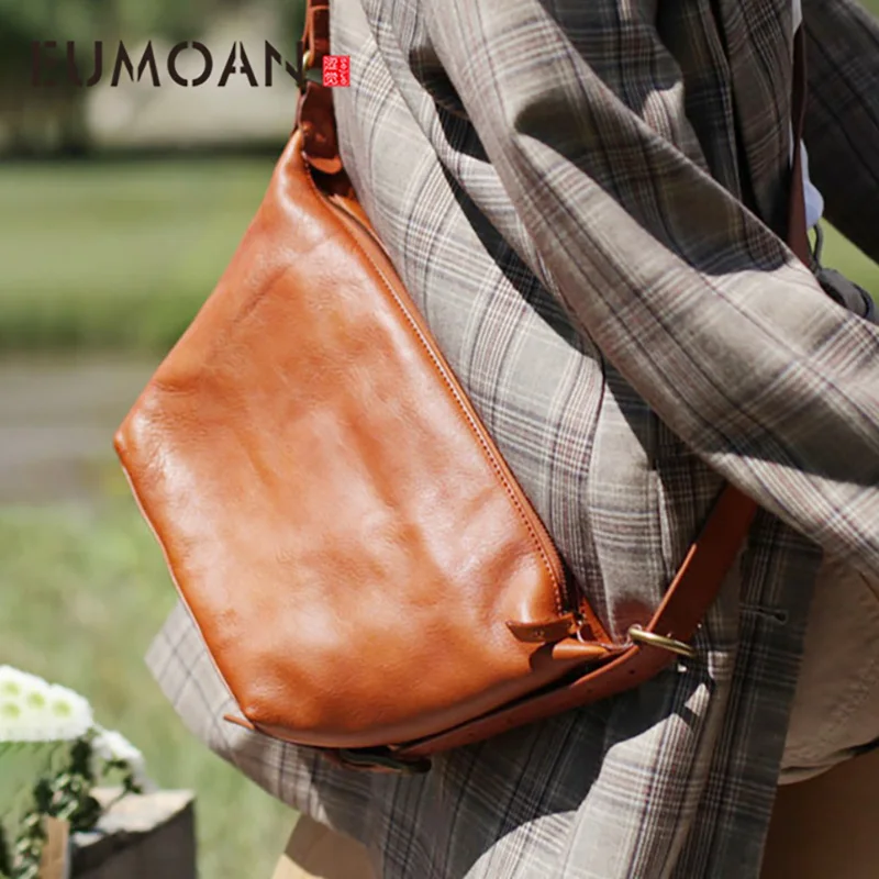 

EUMOAN Vintage soft leather women's bag, large capacity high-sense large bag, simple slant edith shoulder bag tide