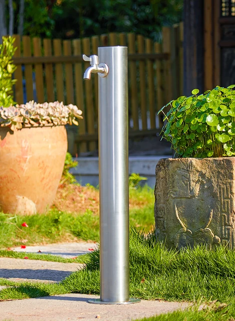 庭の蛇口柱、自立型庭の水柱蛇口、ステンレス鋼の庭の水柱、灌漑と散水用 黒 ステンレス鋼 立て水栓 蛇口付き ステンレス鋼不凍水柱 凍結防止 自立型蛇口 散水洗浄用給 消火栓 庭の灌漑と散水用 ガーデン水 蛇口洗濯機の蛇口 壁に取り付けられた蛇口黒仕上げ銅屋外庭の蛇口洗濯機の蛇口小さな蛇口屋外の蛇口 黒 ステンレス鋼 立て水栓 蛇口付き ...