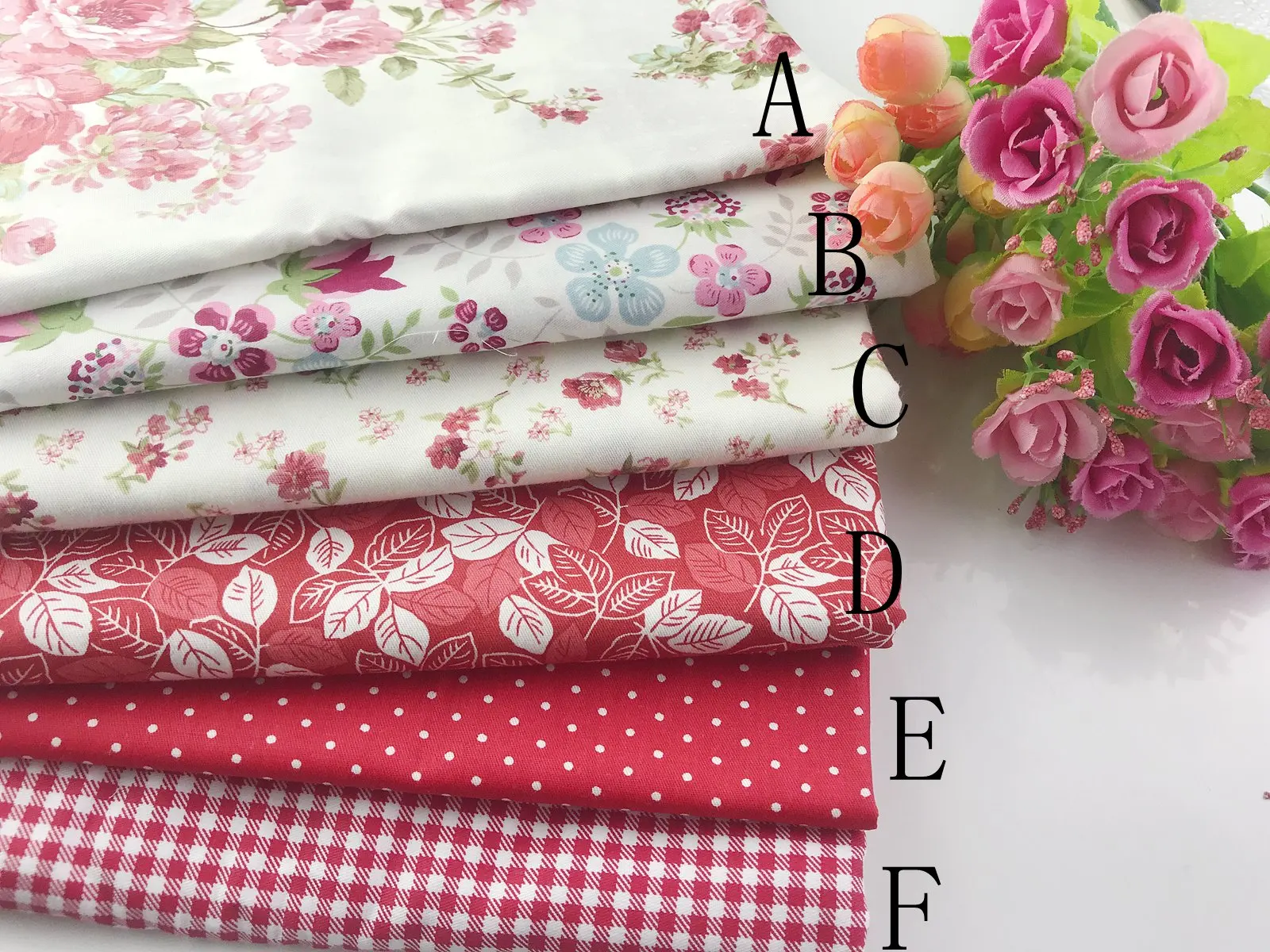 Delicate (50cmx50cm) Red Fat Quarter Bundle 100% cotton Fabric Quilting fabric Home Textile Bedding Sewing Doll Cloth DIY
