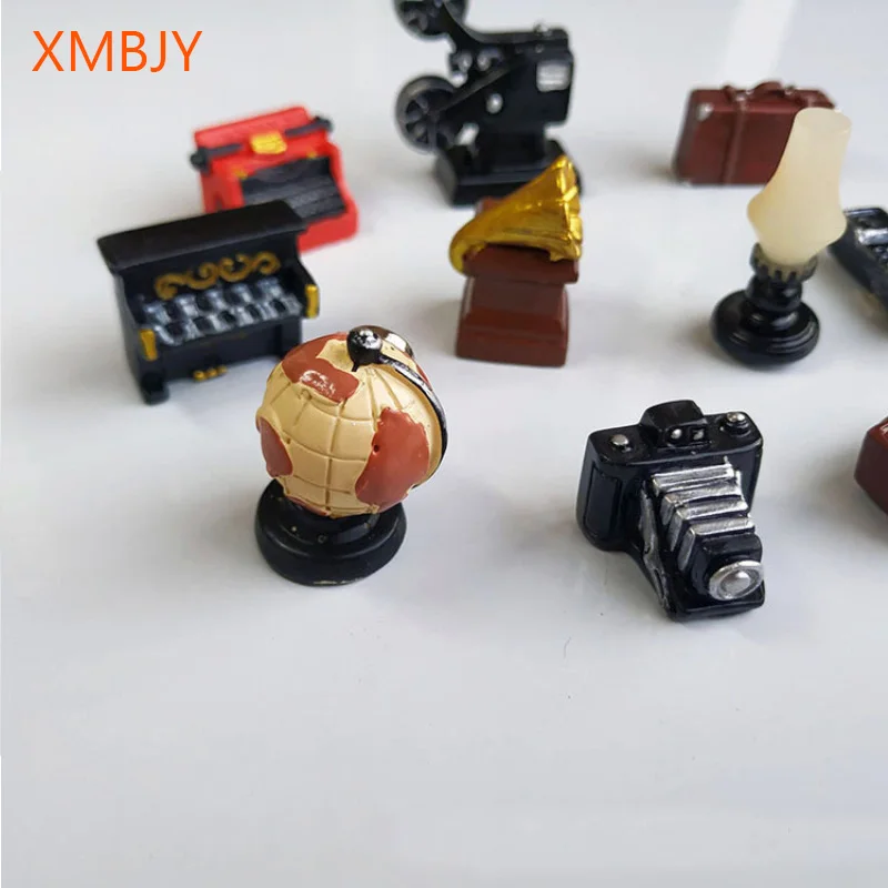 

10/pc Wholesale Free Shipping Resin Fridge Magnet Retro Piano Camera Globe Suitcase Phonograph Magnetic Sticker Home Decor