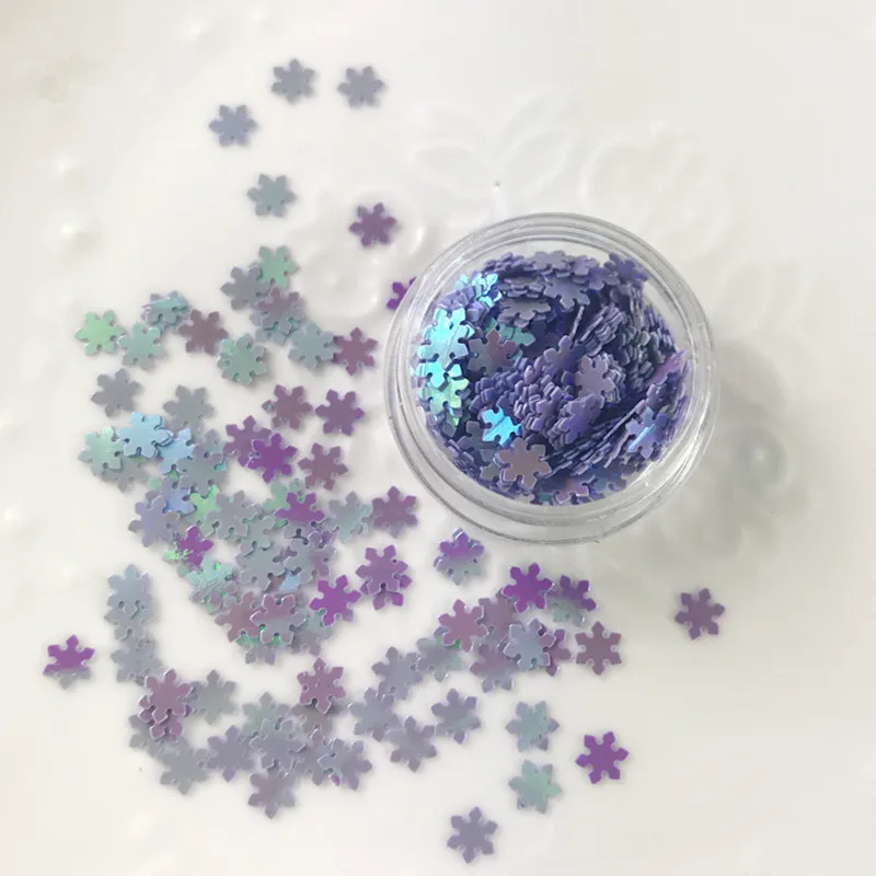 Purple 1 бутылка Рождество ногтей DIY снежинки декор с блестками Зимний снег ногтей радужные хлопья Маникюр Искусство дизайнерский Декор инструмент - Цвет: Purple