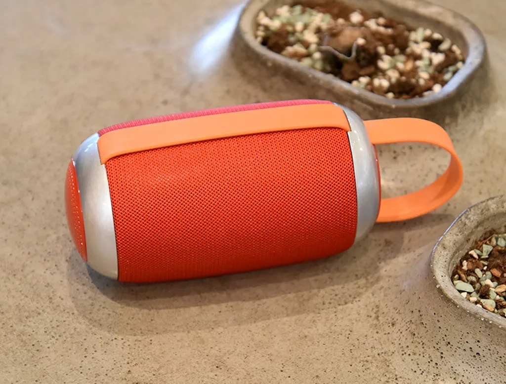 Беспроводная Bluetooth Колонка стерео сабвуфер водонепроницаемы переносной динамик планшетный ПК/ТВ Сотовые телефоны/USB/TF/AUX