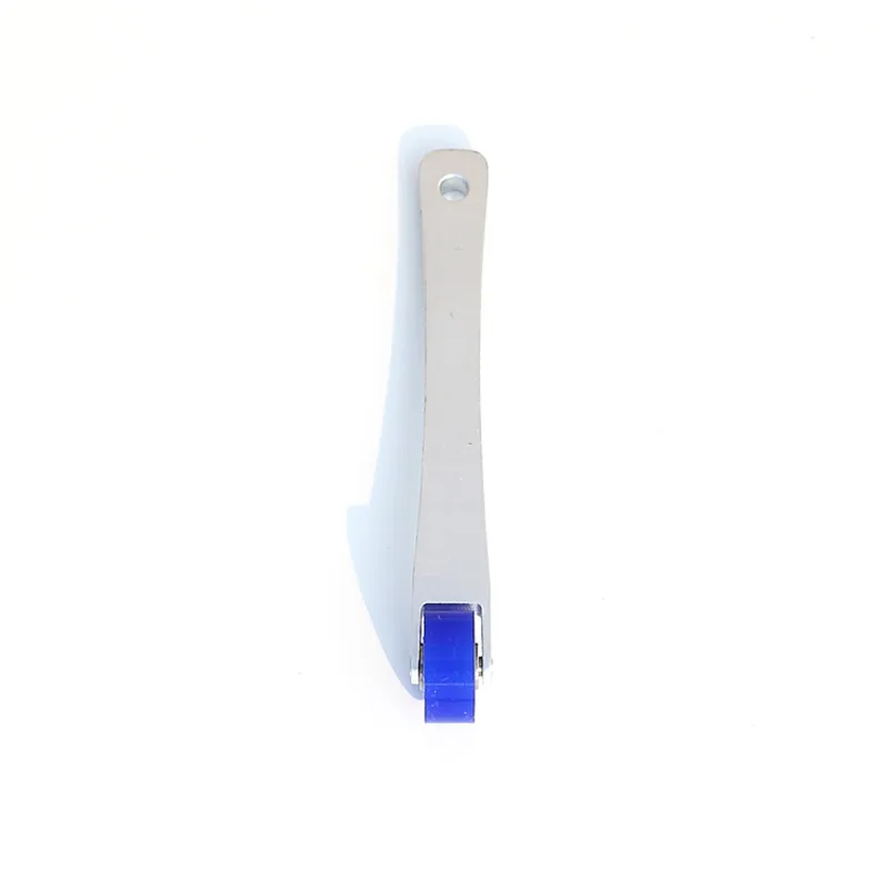Mini Silicone Manual Dust Removal Sticky Roller Anti-static Cleaner Tool Cleanroom Silicon Tacky Roller With Flat Sheet Handle