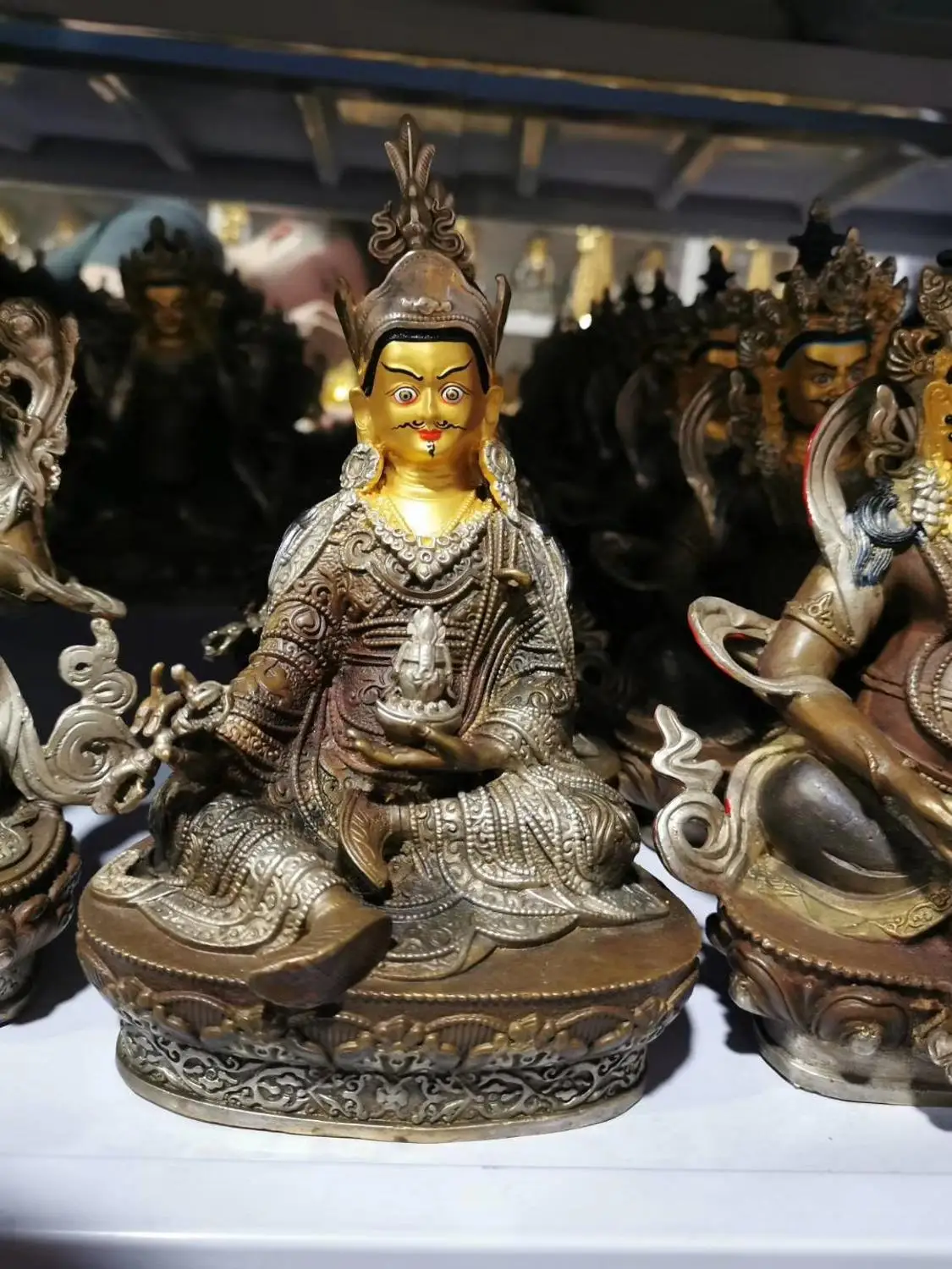 Wholesale Buddhist Supplie Tibet Temple Buddhism Home Family Protection Padmasambhava Guru