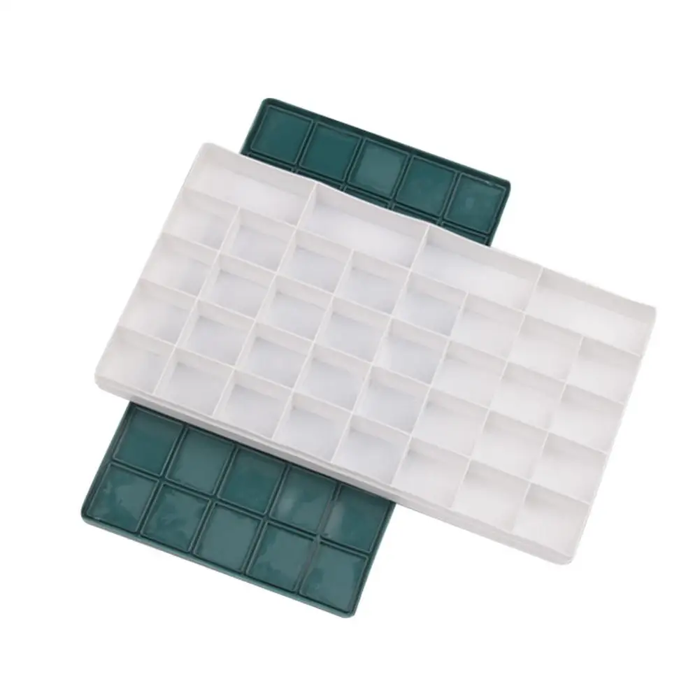 

Compartment Palette Waterproof Color Leaking Plastic Box Pigment Palette Paint Rubber Soft Cover Art Support for Watercolor Goua
