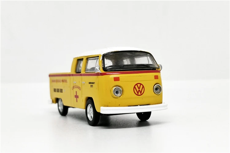 Greenlight 1: 64 VW Тип 2 пикап спасатель желтый без коробки