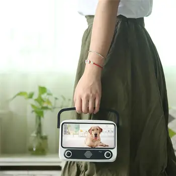 

2020 New Creative Portable Retro Bluetooth Speaker Portable TV Mobile Phone Bracket TV300 Radio Card Audio