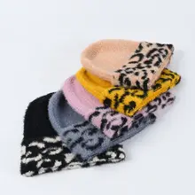 Взрослая зимняя леопардовая вязаная шапка для женщин и мужчин Уличная Толстая теплая вязаная переносная шапка